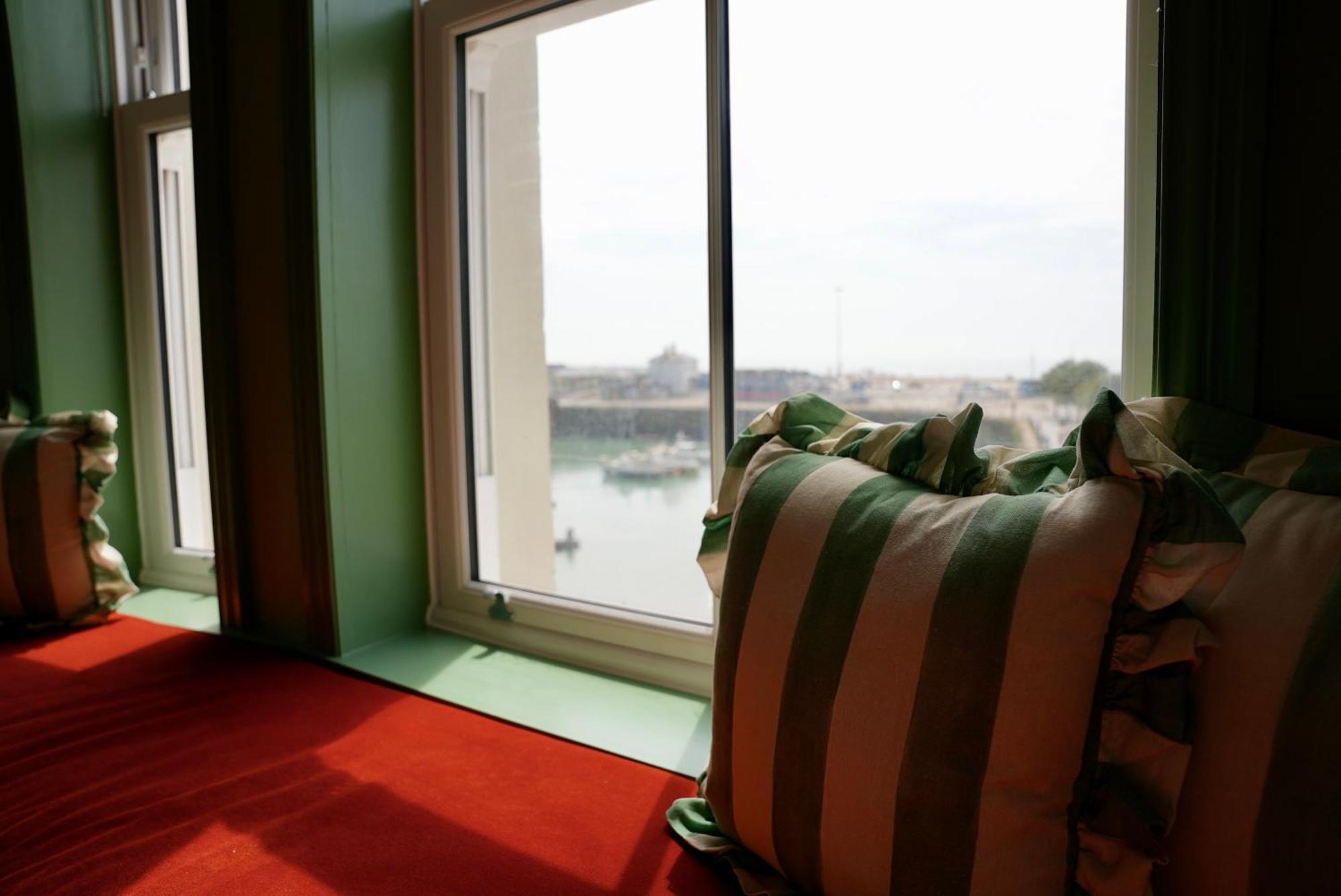 The London & Paris Hotel Folkestone Bagian luar foto