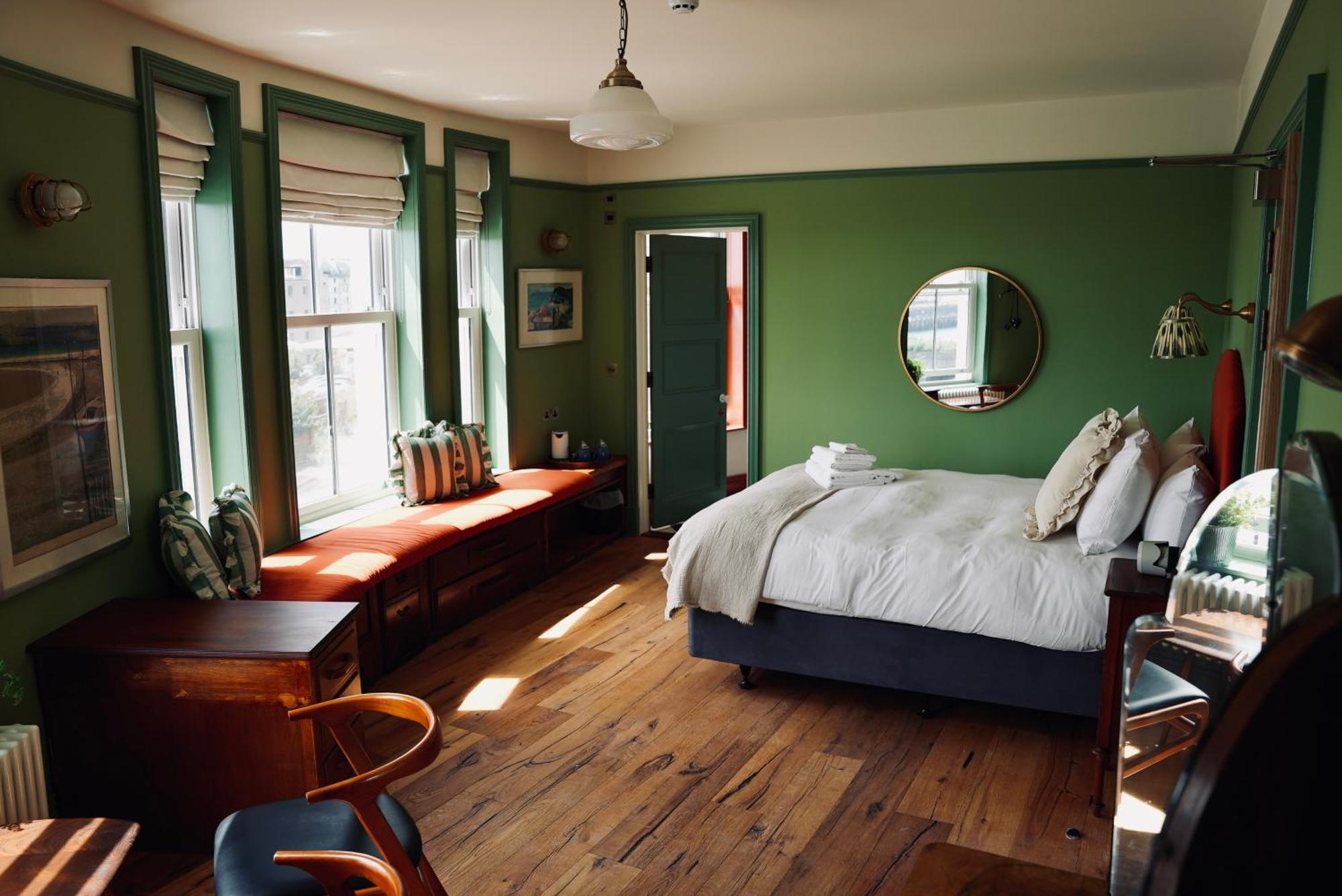 The London & Paris Hotel Folkestone Bagian luar foto
